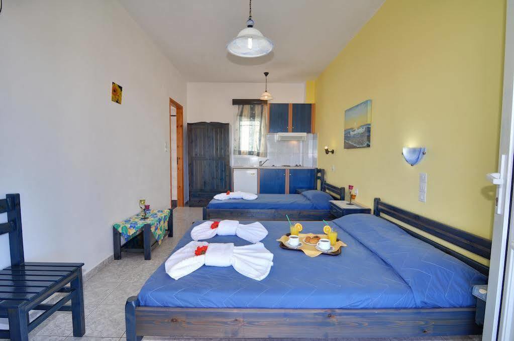 Agnanti View Hotel Pachaina 外观 照片